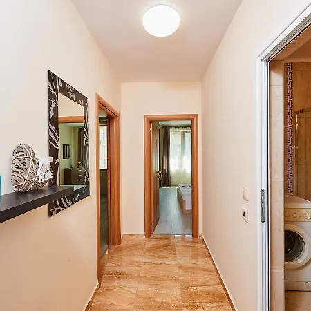 Art In Apartmán *