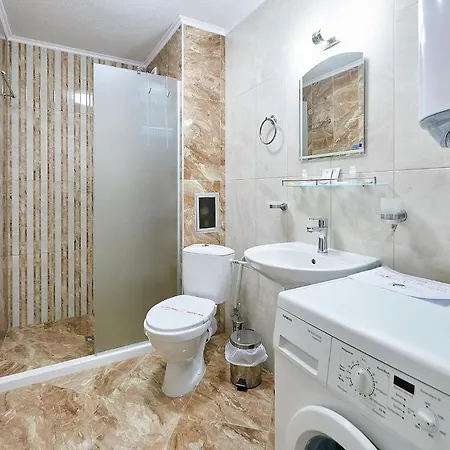Apartament Art In